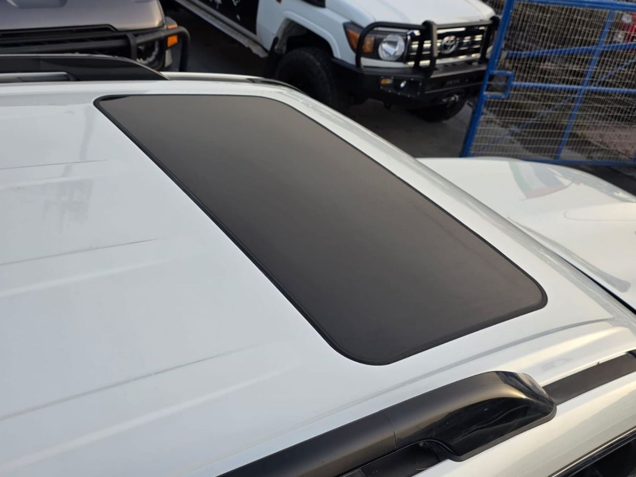 تويوتا لاند كروزر Brand New Toyota land cruiser LC300 ,SAHARA ,year 2025 ,Right Hand Drive ,Diesel 3.3L only For expor