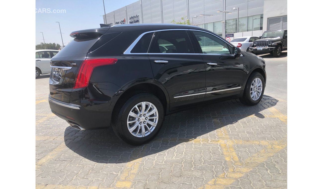 Cadillac XT5 American importer