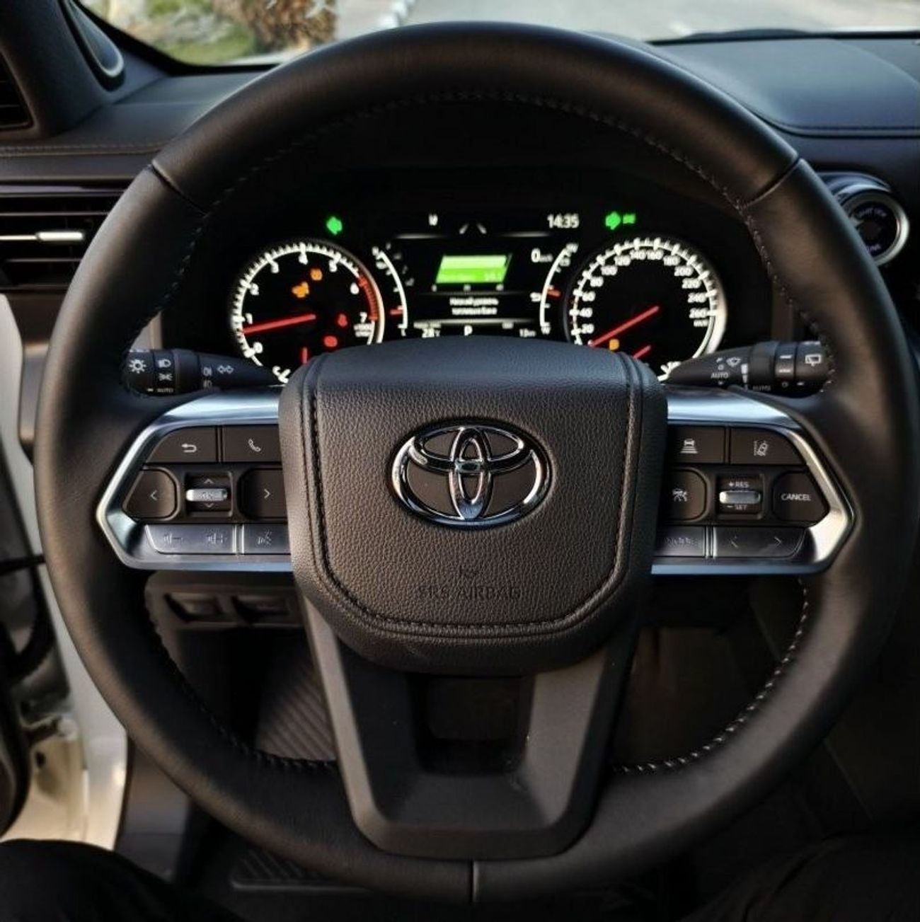 Toyota Land Cruiser 2024 LC300 3.5L VX+ V6 European Spec