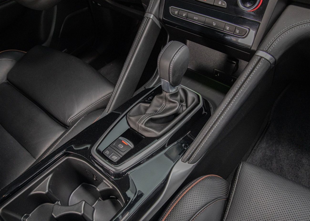 Renault Koleos LE 2.5L