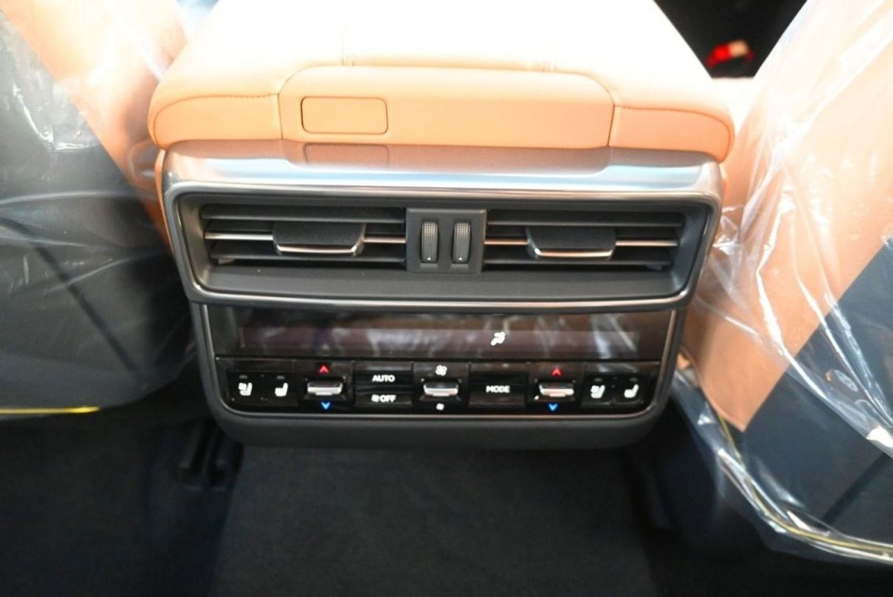 لكزس LX 600 LEXUS LX600 SIGNATURE 3.5L GCC MODEL 2024