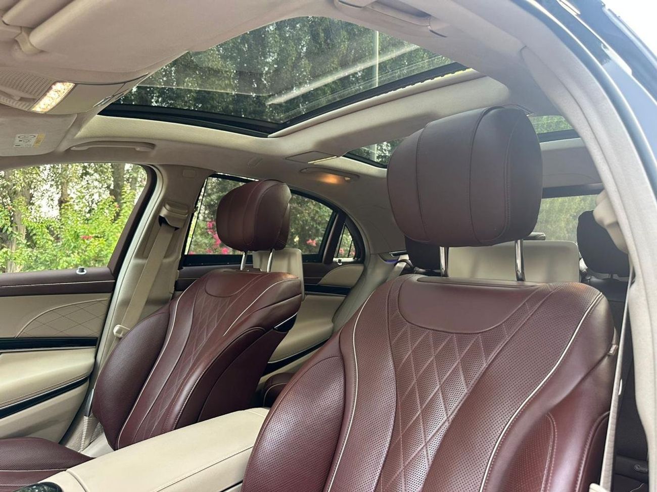 Mercedes-Benz S 560 Std 4.0L (463 HP) 2020 Mercedes-Benz S 560 designo V8 | GCC Specs | Full Option | Excellent Conditio