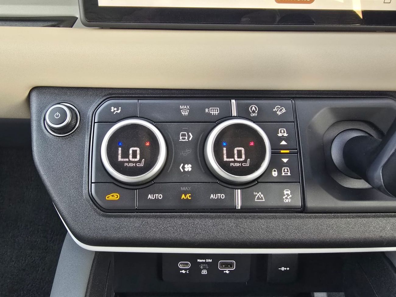 Land Rover Defender 2020 LAND ROVER DEFENDER FIRST EDITION FULL OPTION RHD DIESEL AUTOMATIC(PM11817)