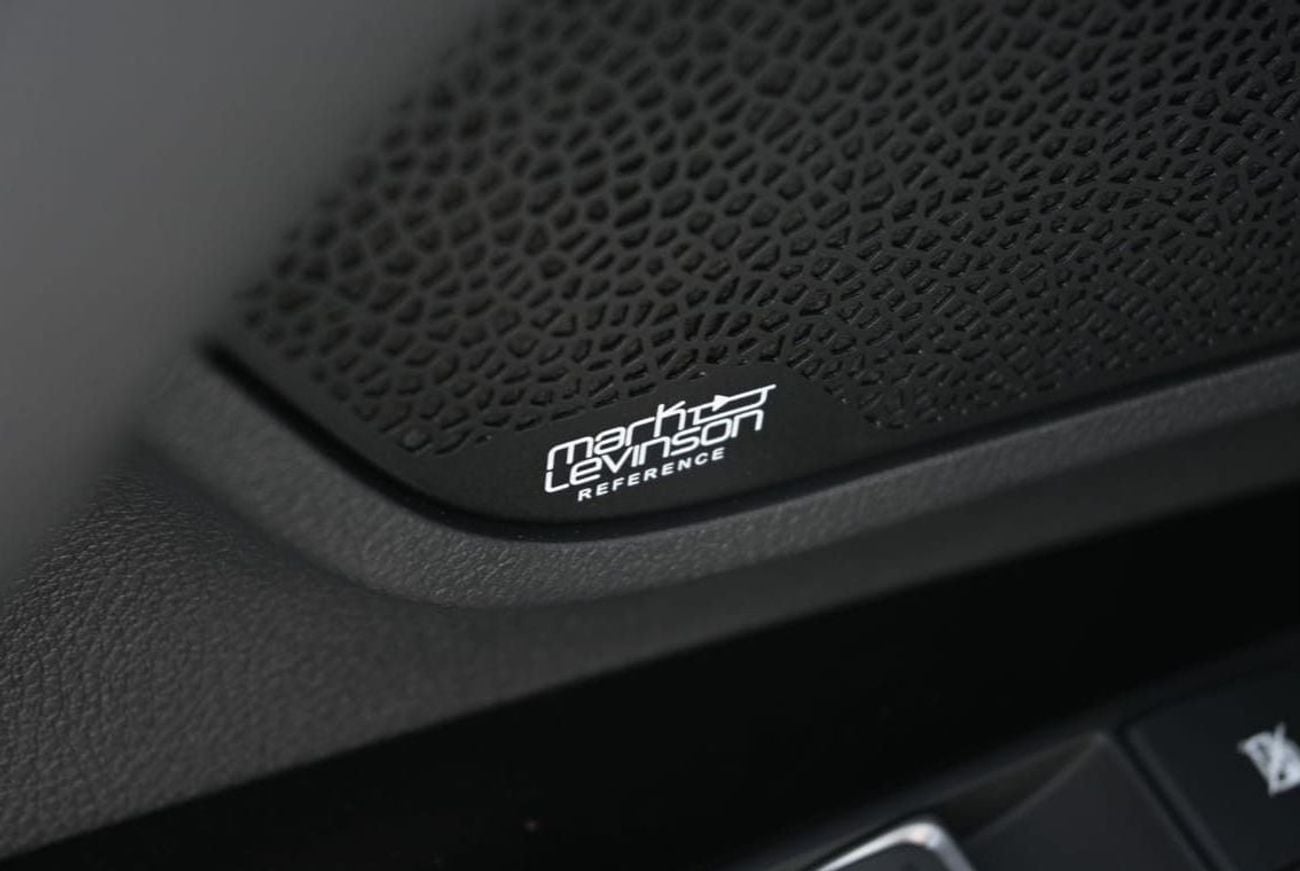 لكزس LX 600 Lexus LX600 Signature Mark Levinson, 3.5L Twin-Turbo V6, Petrol Model 2025