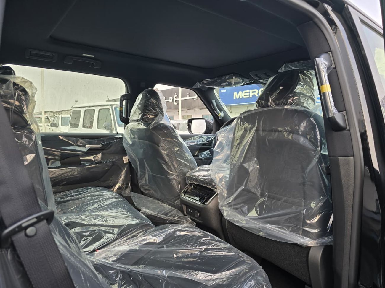 Nissan Patrol 3.8L SE PETROL A/T 7 SEATER