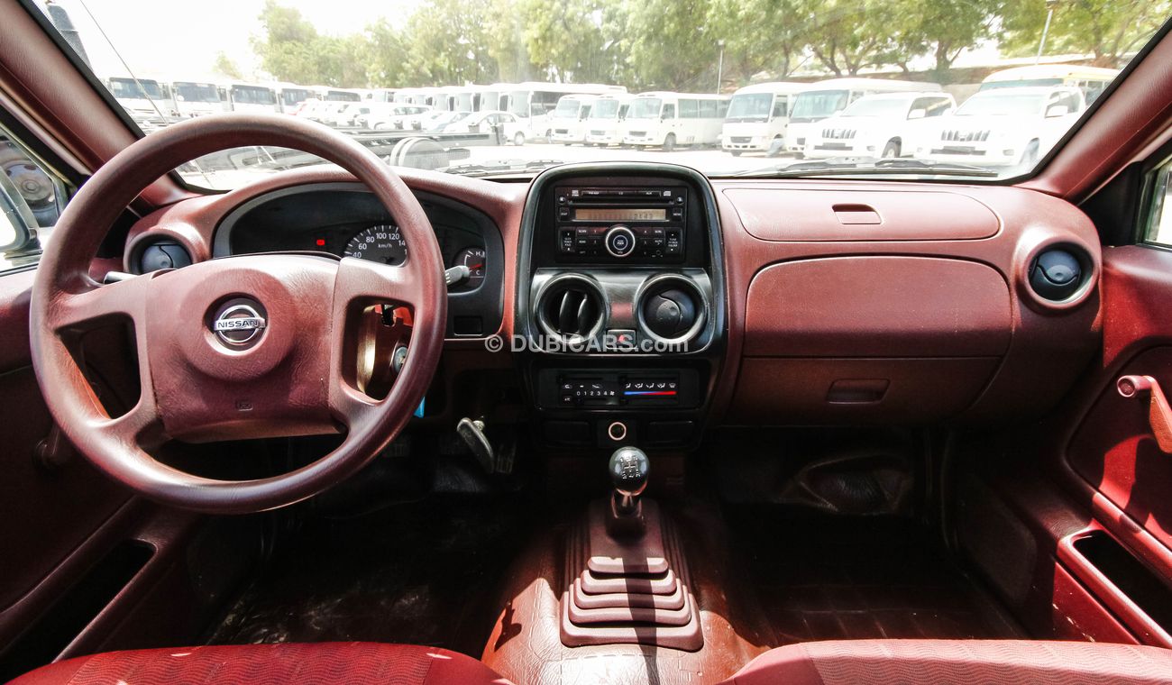 Nissan Pickup 0135