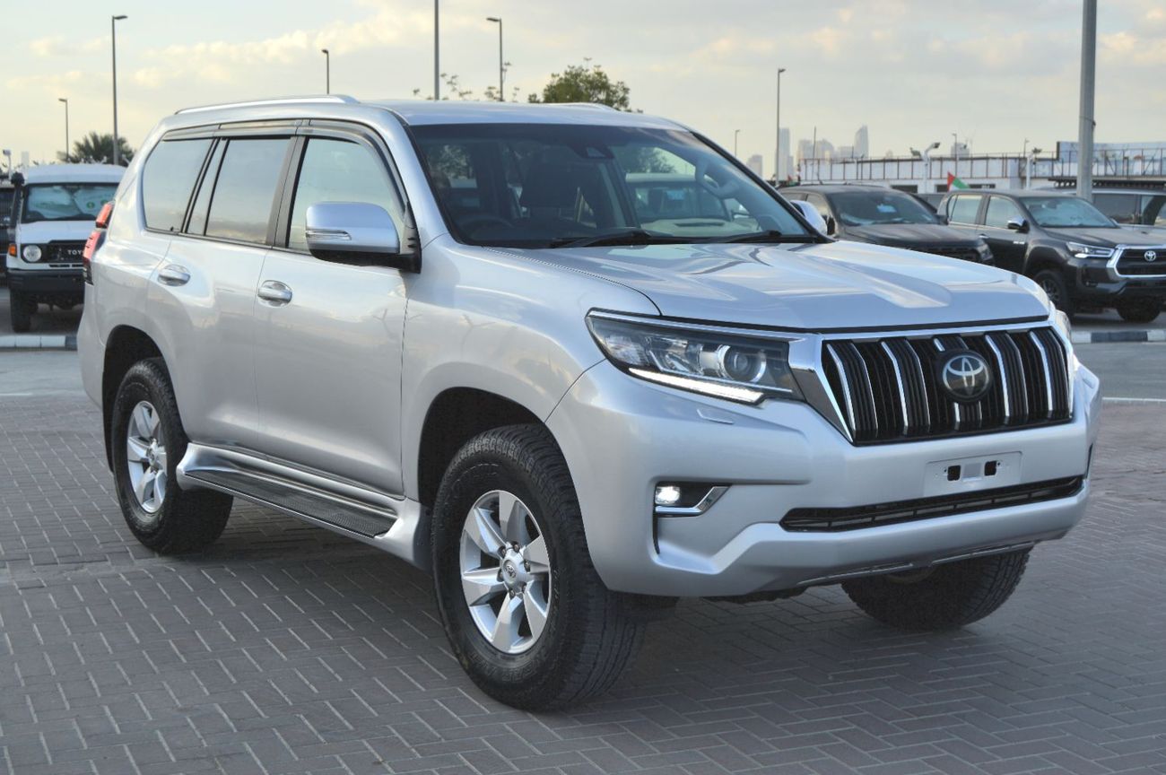 Toyota Prado *Toyota Land cruiser Prado*   Right Hand Drive Model: *2018* Push button start,  Engine: V4/ 2.8L