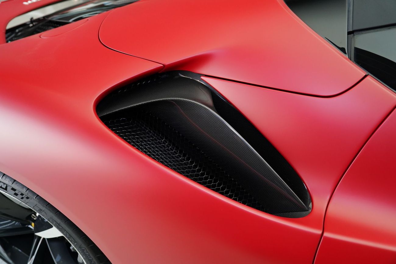 فيراري SF90 سبيدر