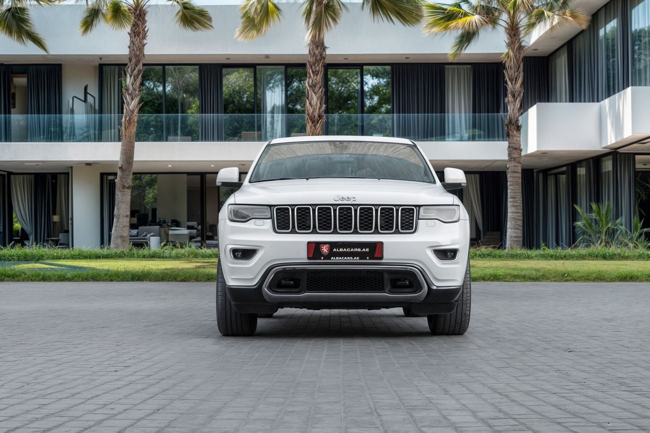 جيب جراند شيروكي Grand Cherokee | 1,567 P.M | 0% Downpayment | Full Jeep Service History | Limited | Under Warranty!