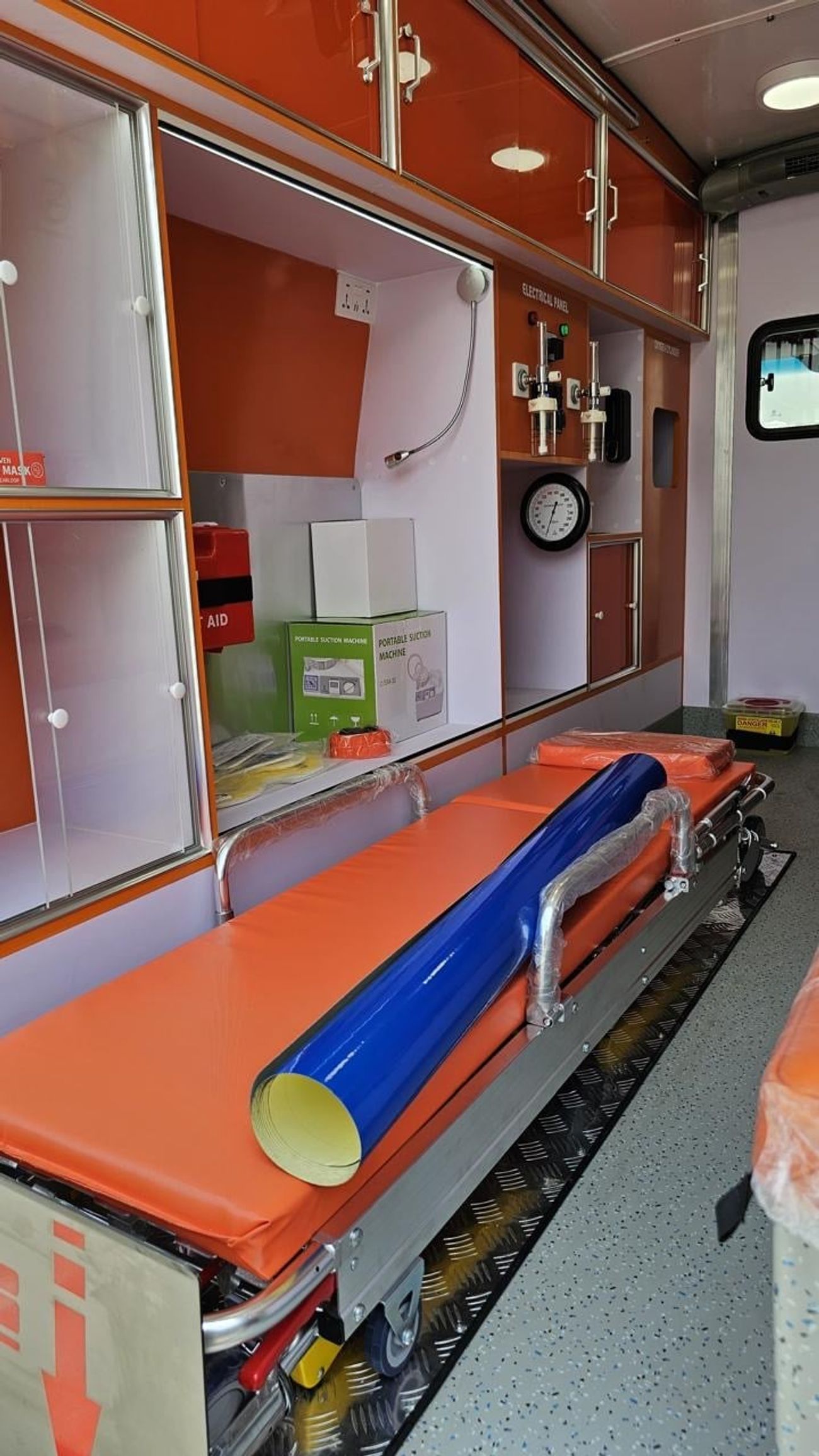 مرسيدس بنز سبرينتر Mercedes Benz Sprinter Ambulance