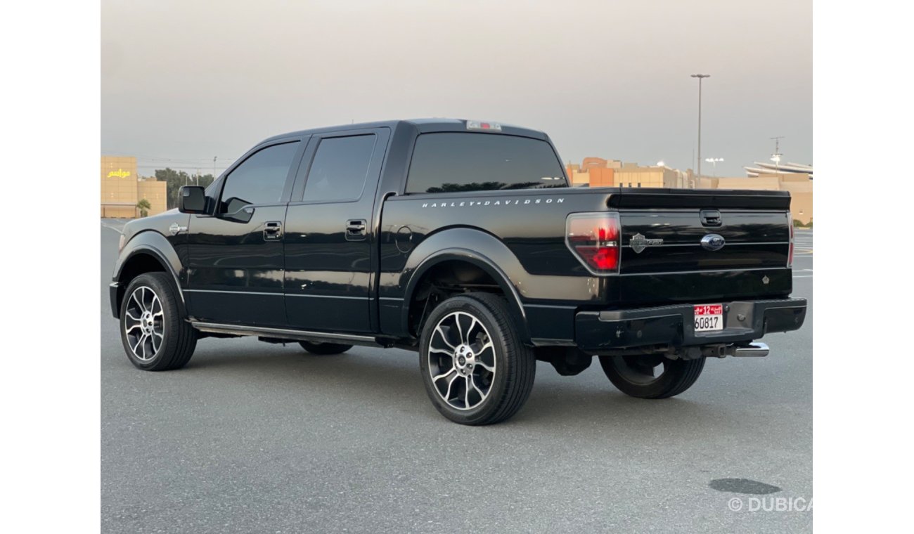 Ford F-150 Pick Up Double Cabin