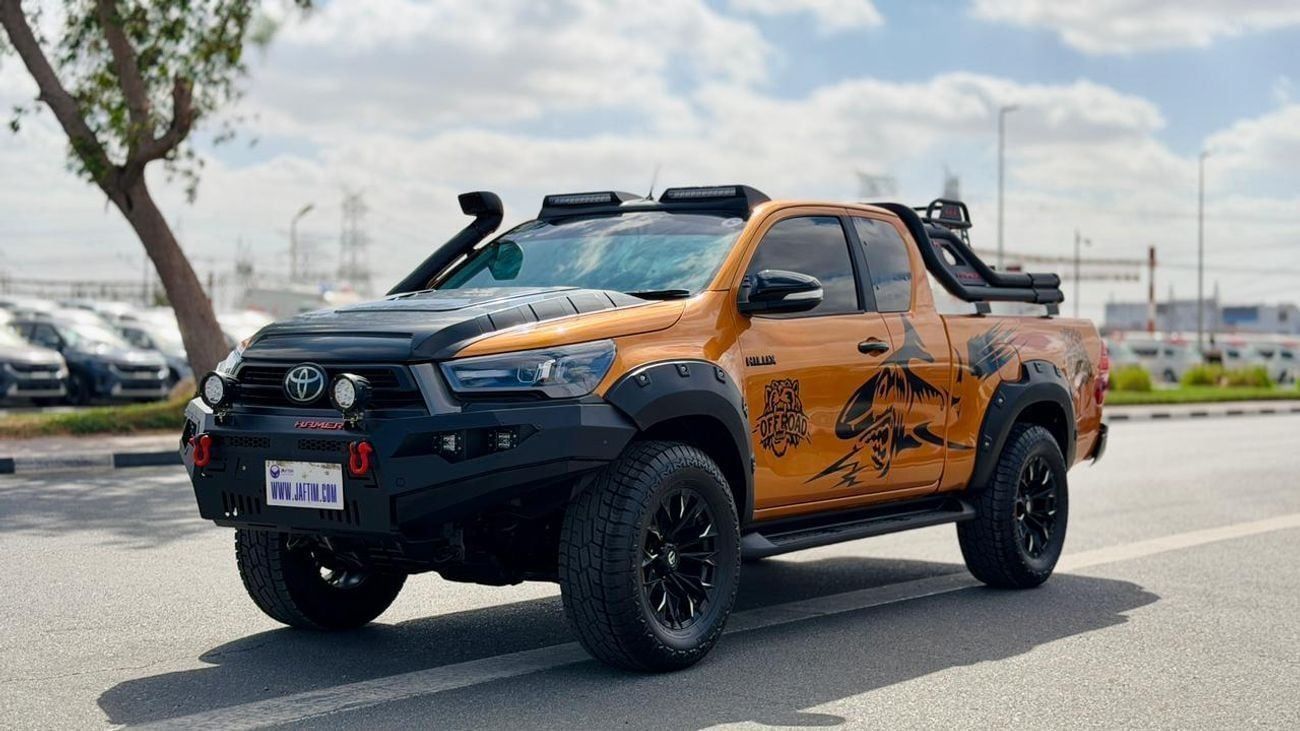 تويوتا هيلوكس 2017 | 2.8L DIESEL | MANUAL TRANSMISSION | RIGHT-HAND-DRIVE | HEAVY BULL BAR WITH LED LIGHTS | AIR S