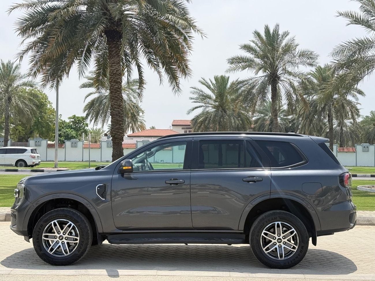 Ford Everest  export from Australia