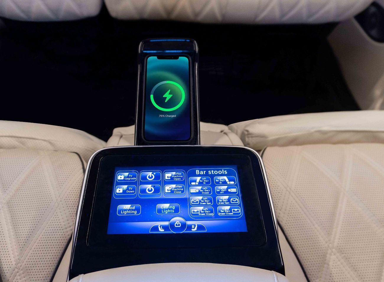 Mercedes-Benz V 300 Built by Barugzai – V300 2025 | Exclusive 1 of 5 | Additional AC