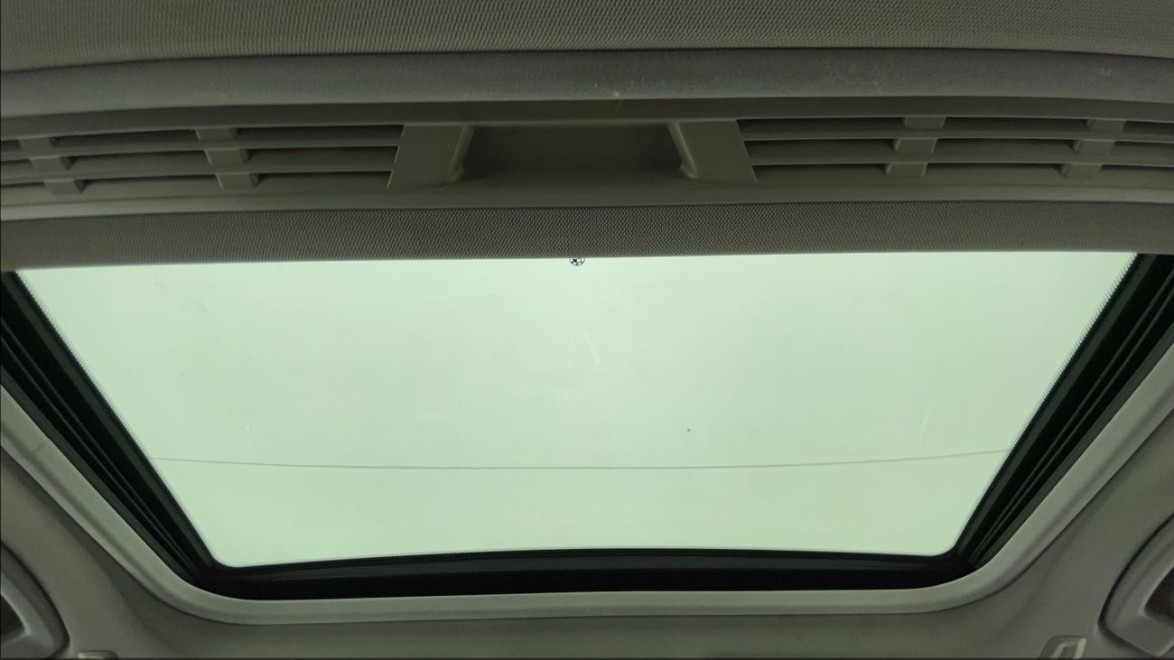 بي أم دبليو 318i EXCLUSIVE 1.5 | بدون دفعة مقدمة | اختبار قيادة مجاني للمنزل