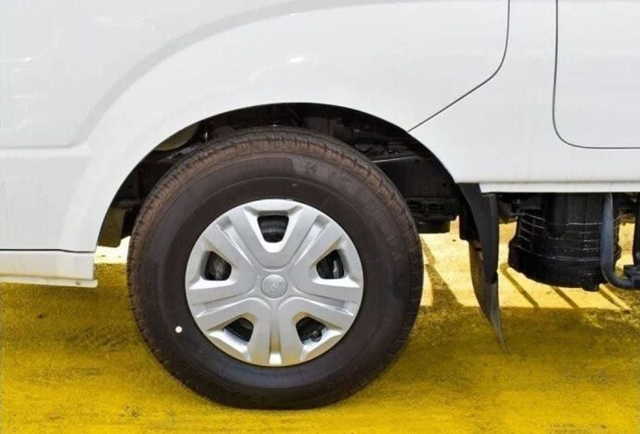 Kia Bongo K2700 2.7L DSL M/T DUOBLE CAB