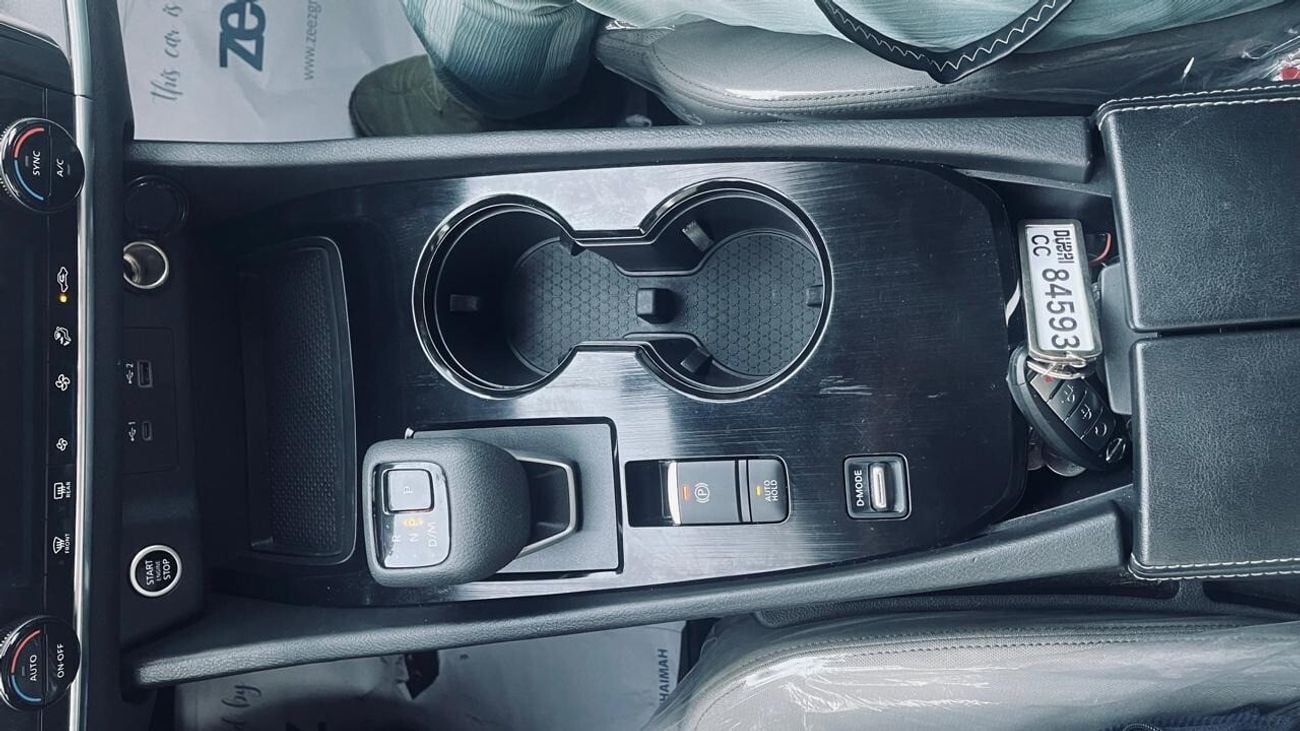 Nissan Rogue SV Mid Option