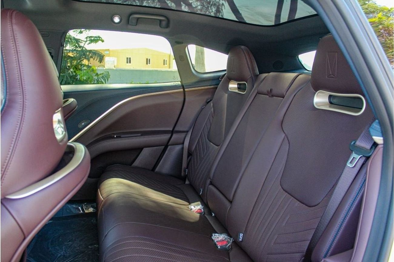 Avatr 11 AVATR 11 DUAL MOTORS / 572 HP / RANGE (580 KM) / WARRANTY & SERVICE