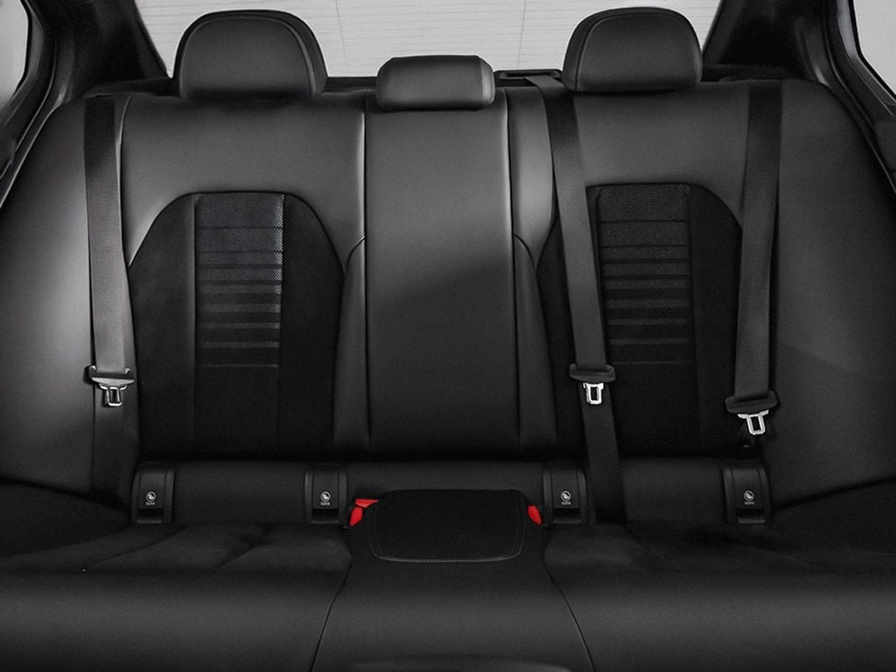 بي أم دبليو 330i M Sport 2.0L (255 HP)