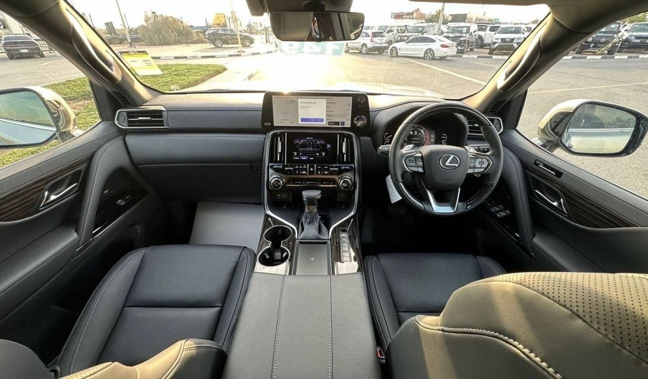 Lexus LX 500 Enhancement package DIESEL auto rear Entertainment 7 seater