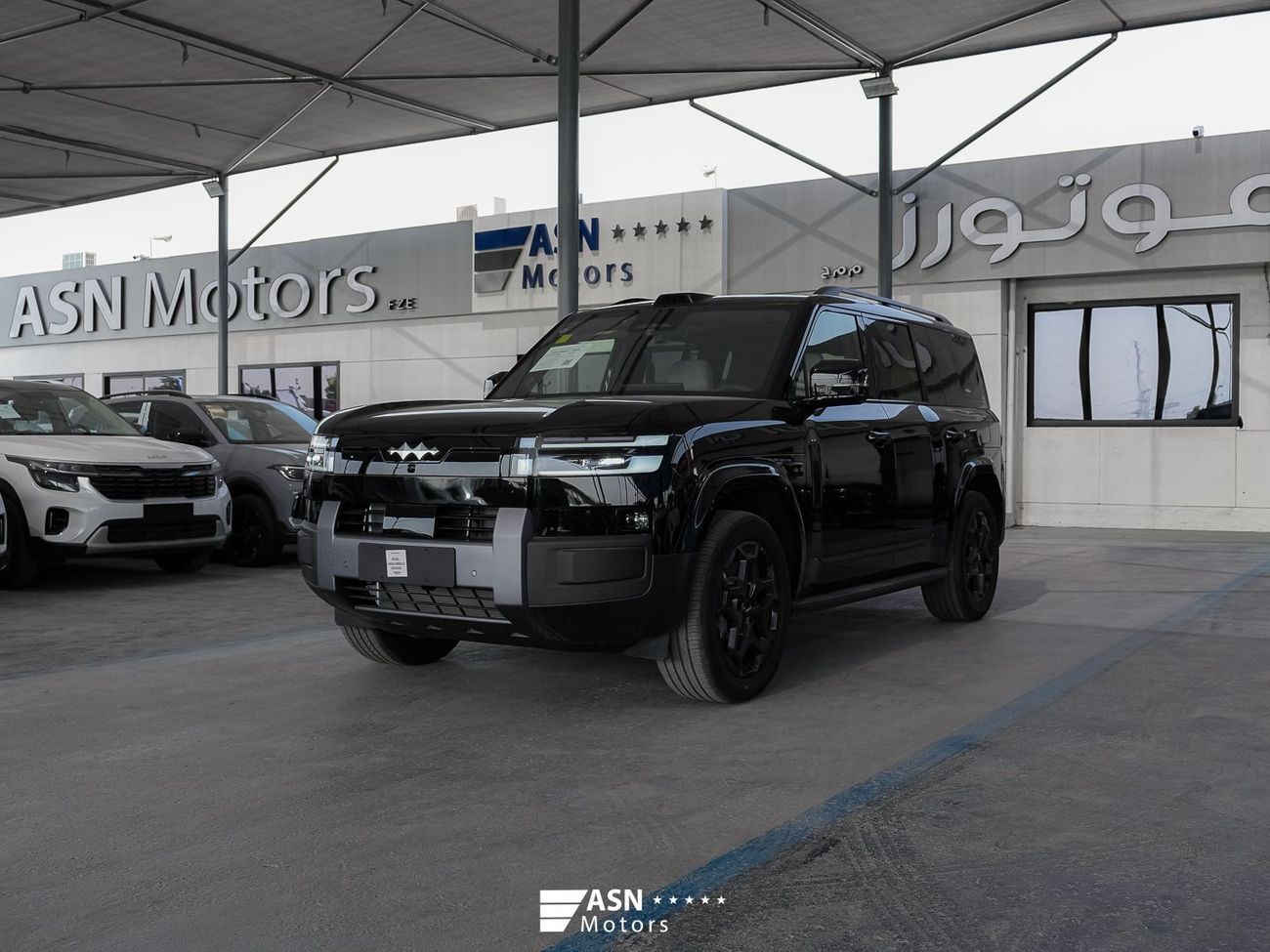 بي واي دي ليوبارد تيتانيوم 7 Ultra Edition 1.5 Plug-In Hybrid 190KM 4WD 2025 White Interior (Export Price)