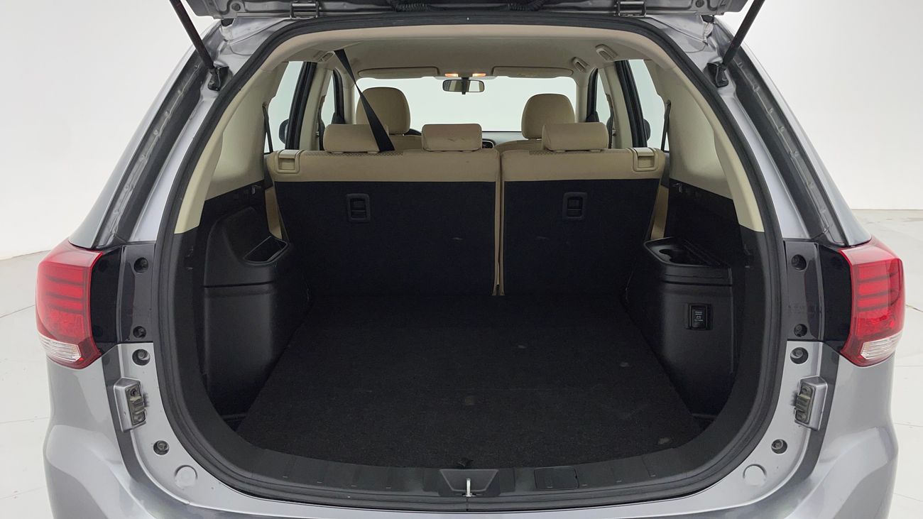 Mitsubishi Outlander GLX LOWLINE 2.4 | Zero Down Payment | Free Home Test Drive