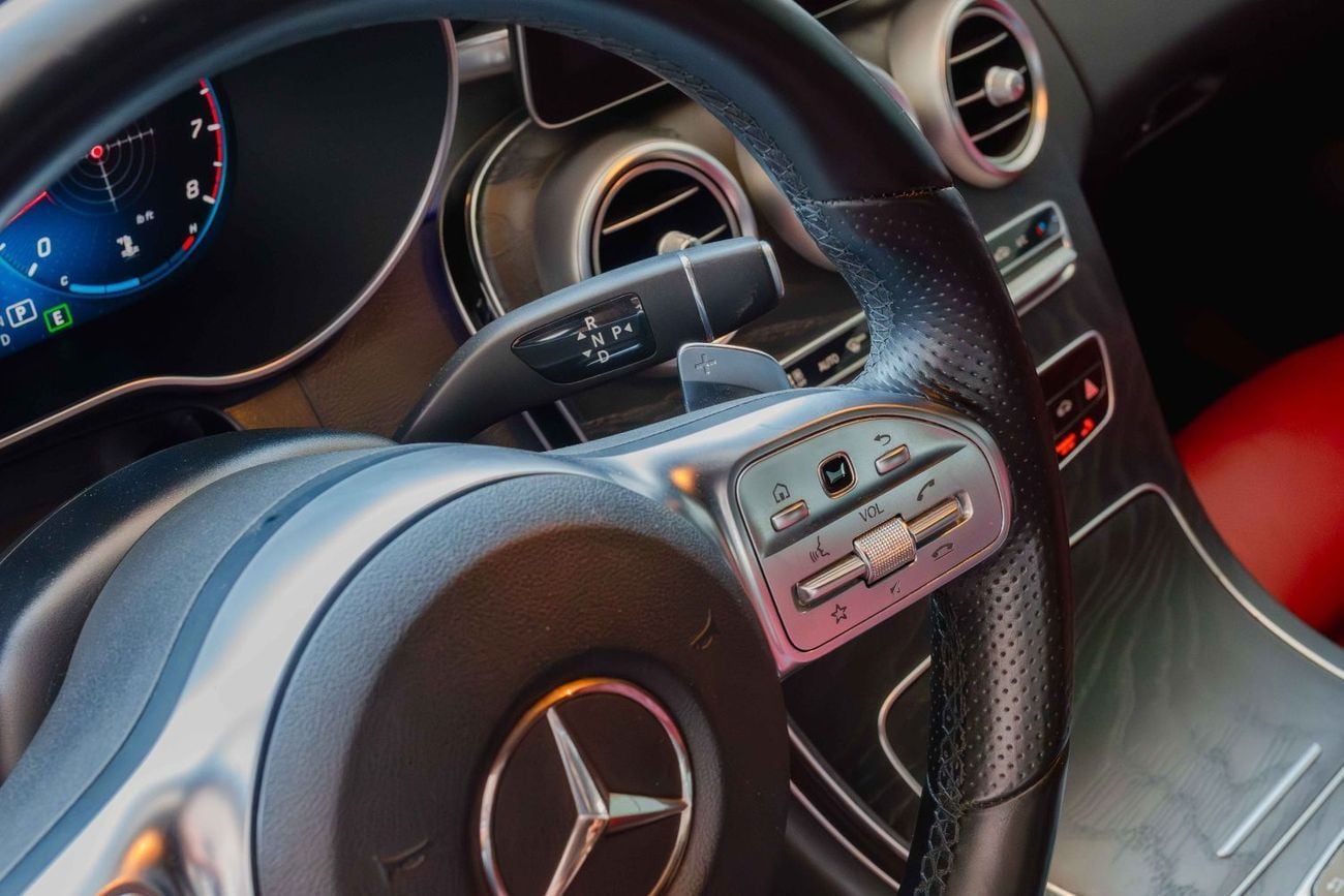 مرسيدس بنز C 300 Luxury 2.0L