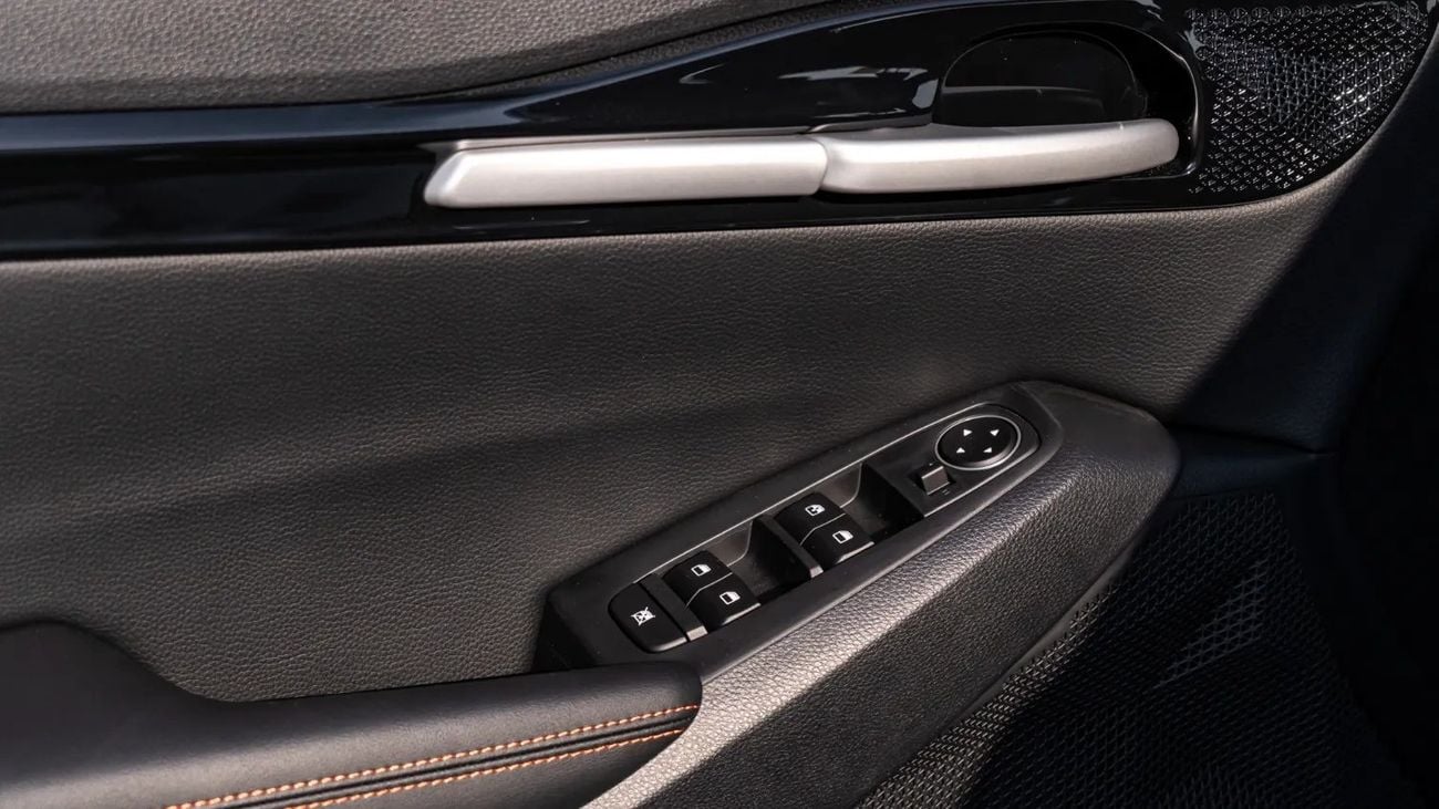 كيا سيلتوس 2025 | KIA SELTOS 1.5L IVT LUXURY EDITION WITH BLACK ROOF + ELECTRIC SEAT