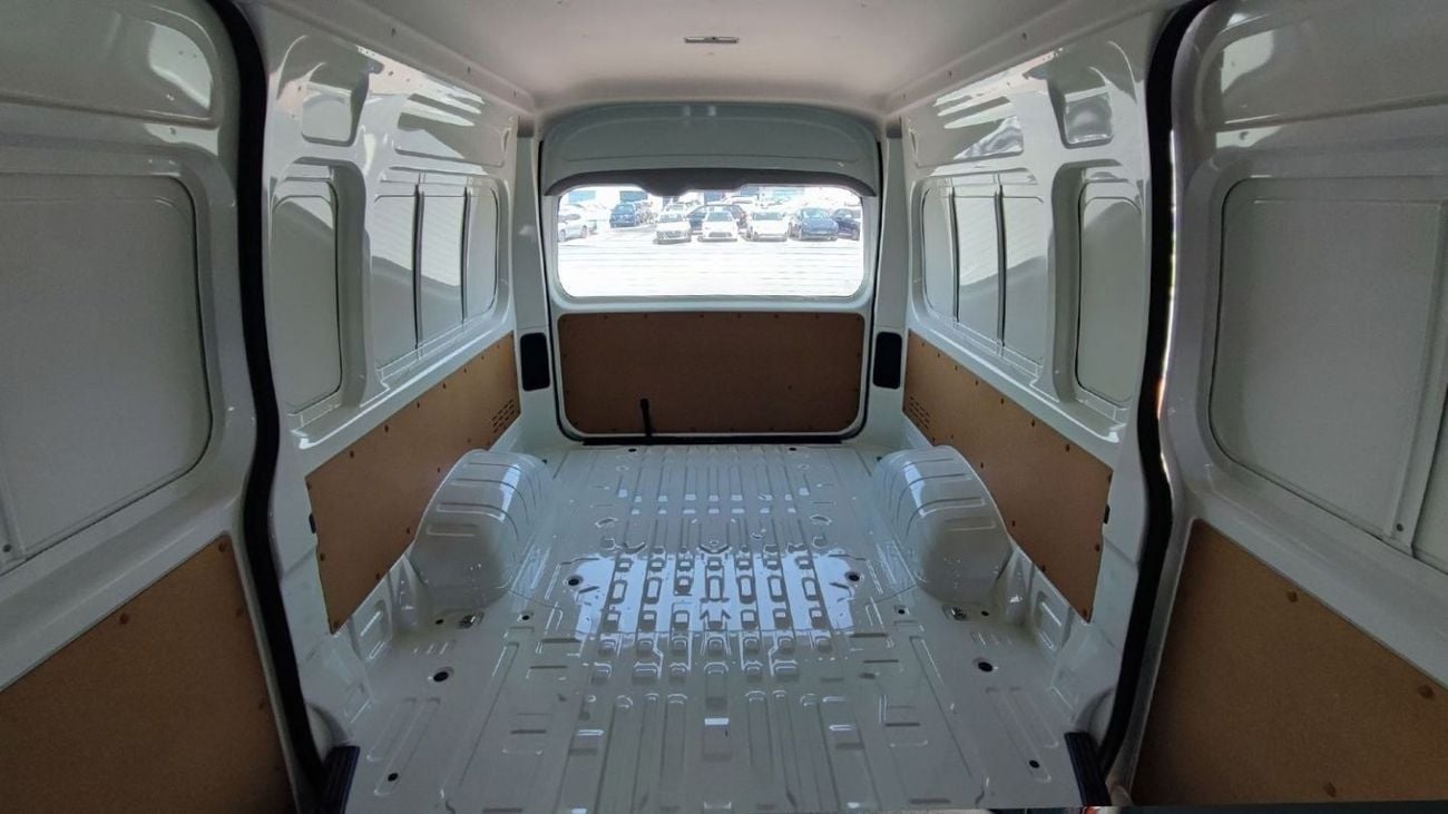 Toyota Hiace DLS - STD ROOF TOYOTA HIACE 2.8L P-VAN DSL A C HI 3 MT