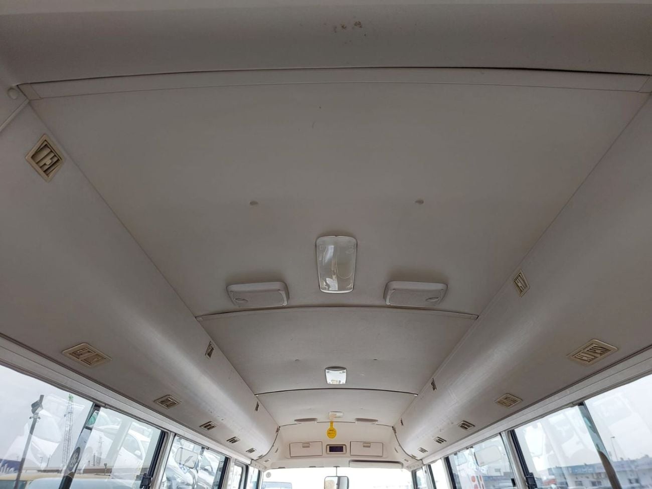 ميتسوبيشي روزا (RAMADAN OFFER) MITSUBISHI ROSA BUS RHD 2007 MODEL 4.9 L DIESEL AUTOMATIC(PM00332)