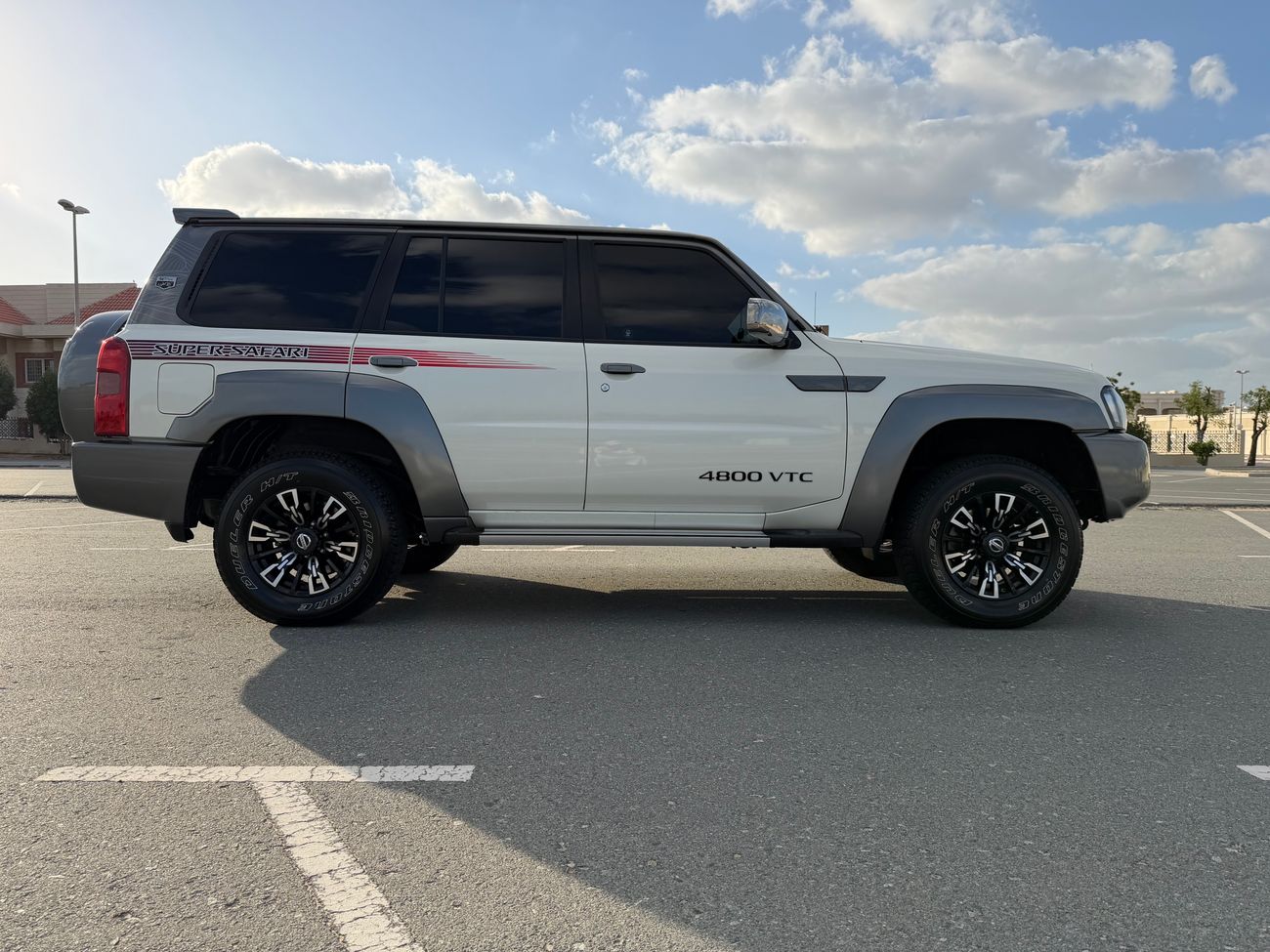 نيسان باترول سوبر سفاري