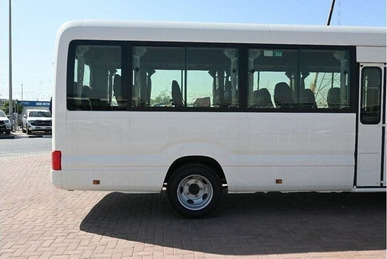 تويوتا كوستر TOYOTA COASTER 4.0L DIESEL 23 SEATER MANUAL TRANSMISSION 2025