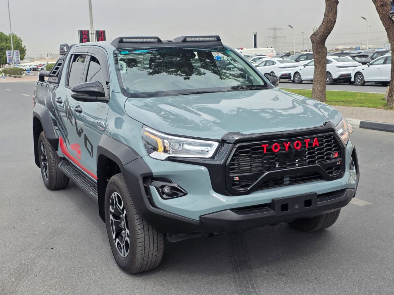 تويوتا هيلوكس RIGHT HAND VEHICLE ONLY FOR EXPORT FULL OPTION