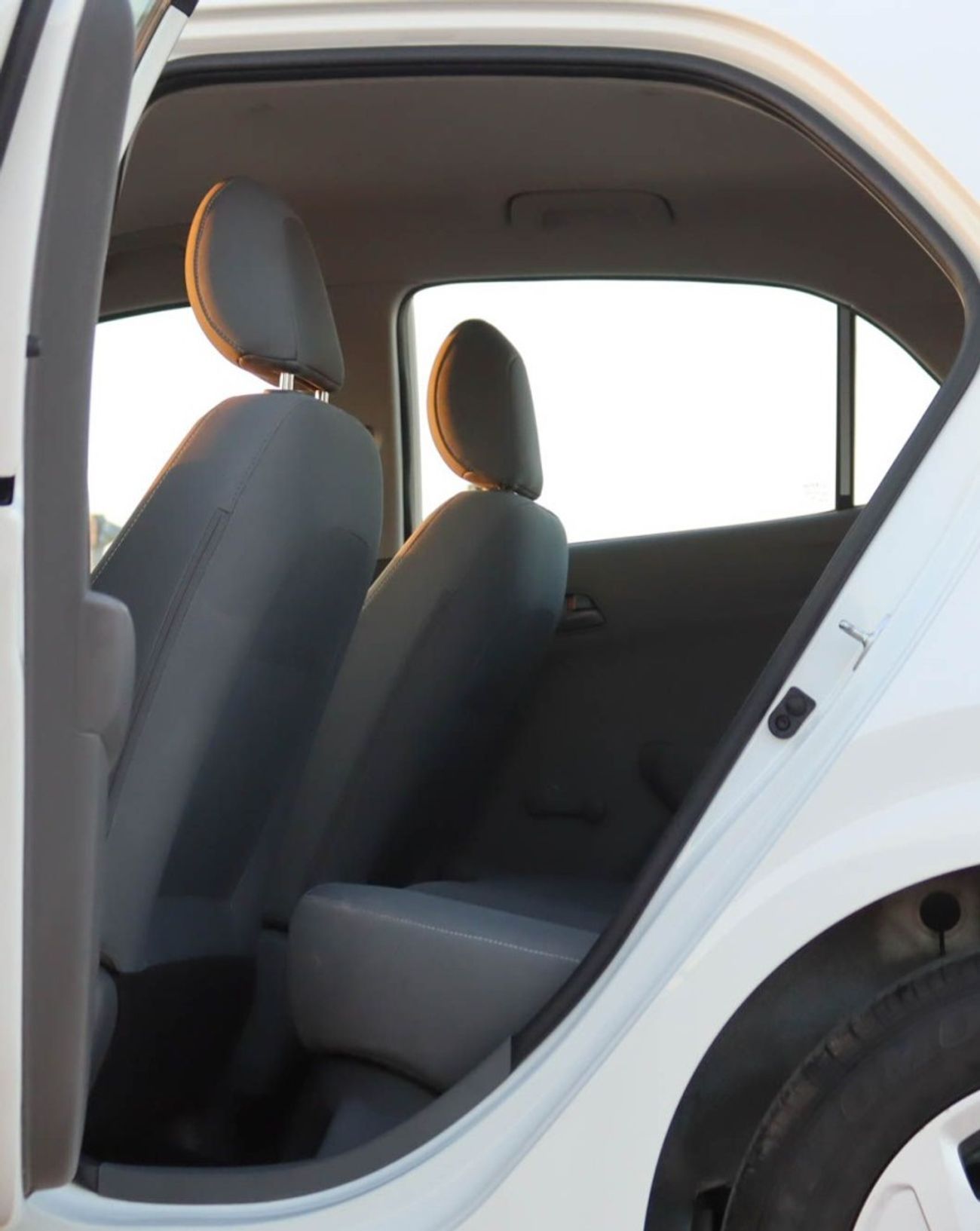 Kia Picanto Base 1.2L 2020 Kia Picanto 2020  GCC edition in excellent condition, no accidents, mileage 114,000 K