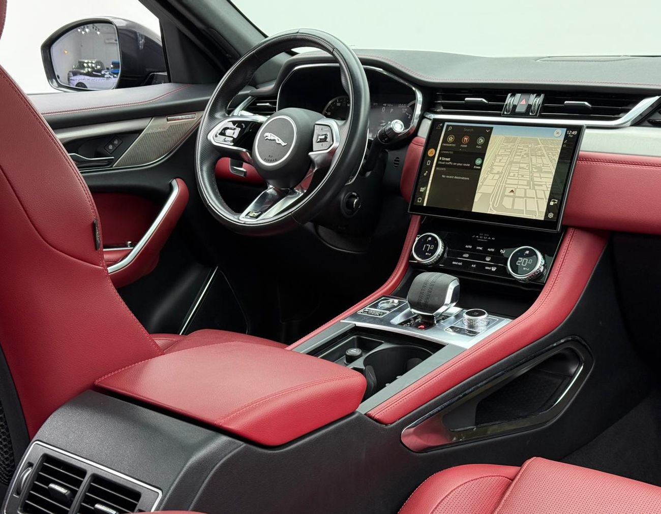 جاكوار E Pace 2022 Jaguar E-Pace R-Dynamic SE, 1 Year Warranty Unlimited, Full Service History, GCC