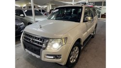 Mitsubishi Pajero pajero 2016 Gcc original paint very good condition 3.5L