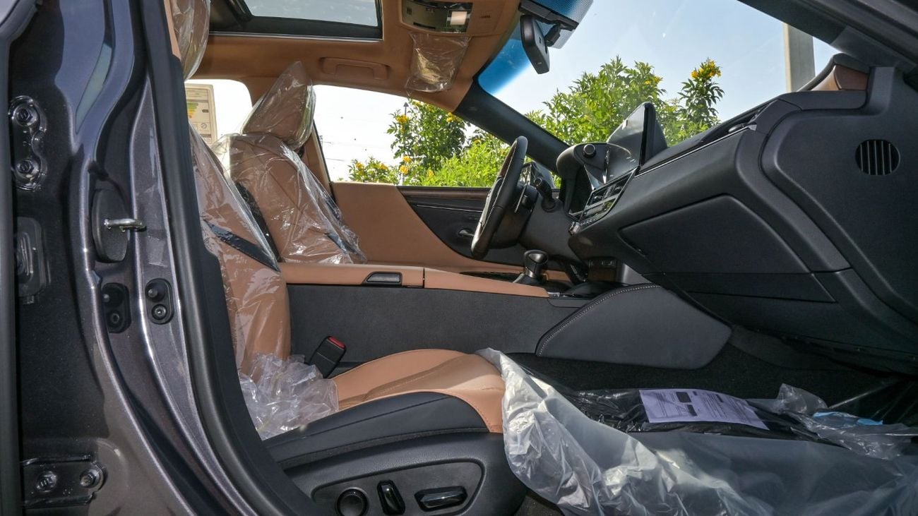 لكزس ES 350 ECTAGR036 - 2025 Lexus ES 350 Luxury - 3.5L Petrol Auto - With Panoramic Rf - Sonic Chrome with Tan 