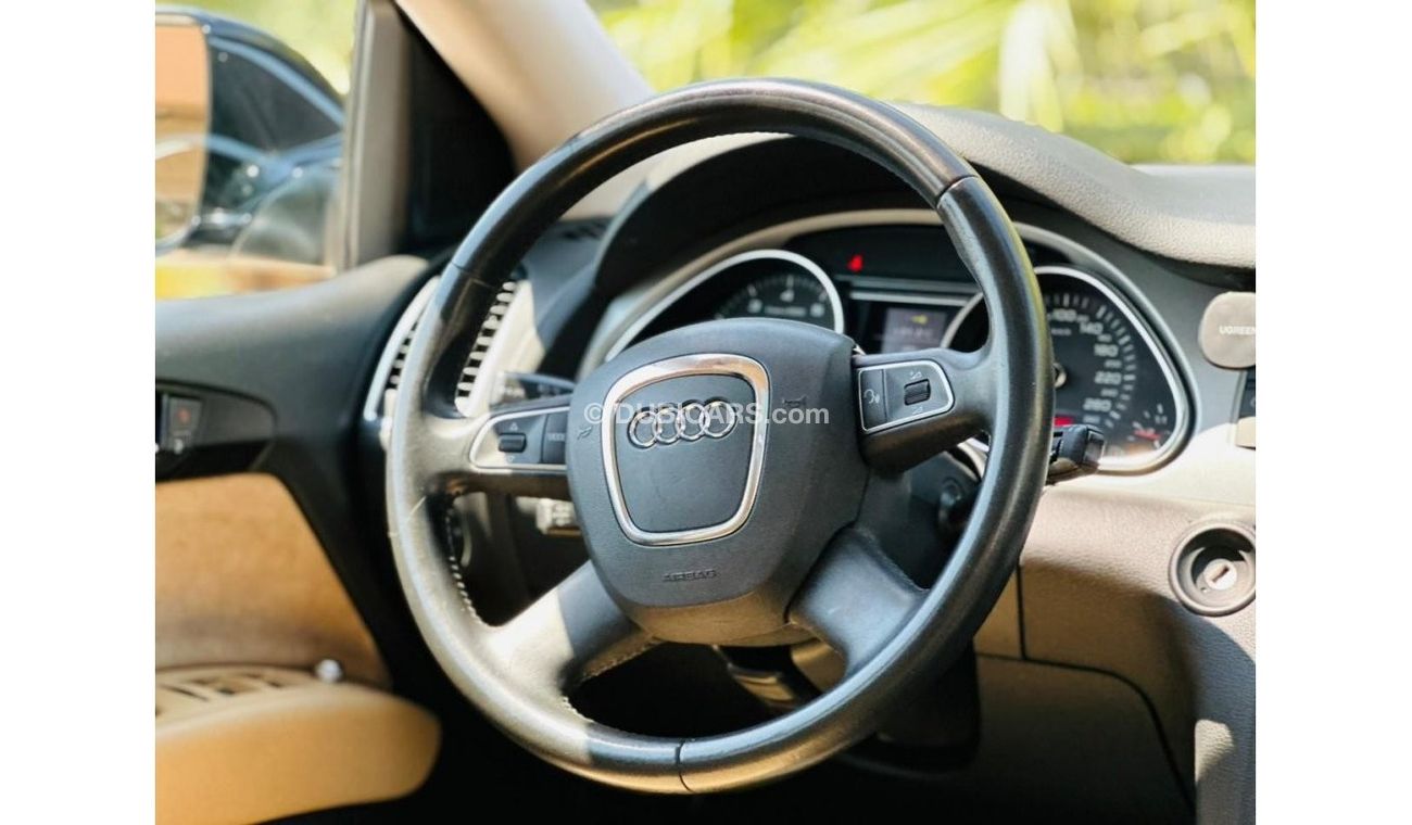 Audi Q7 AUDI Q7 3.0TC V6 || AGENCY SERVICE || GCC || WELL MAINTAINED