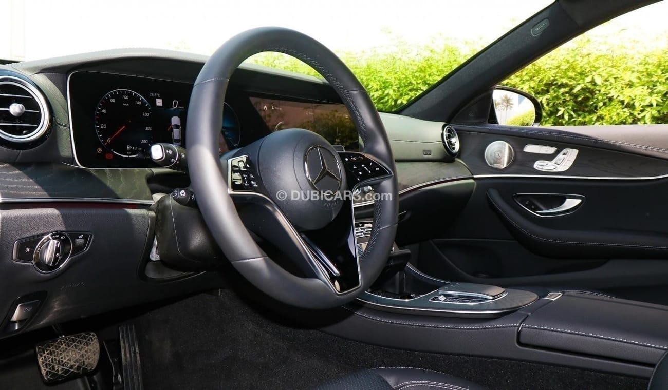 Mercedes-Benz E 350 AMG PACK 4Matic. Local Registration +10%