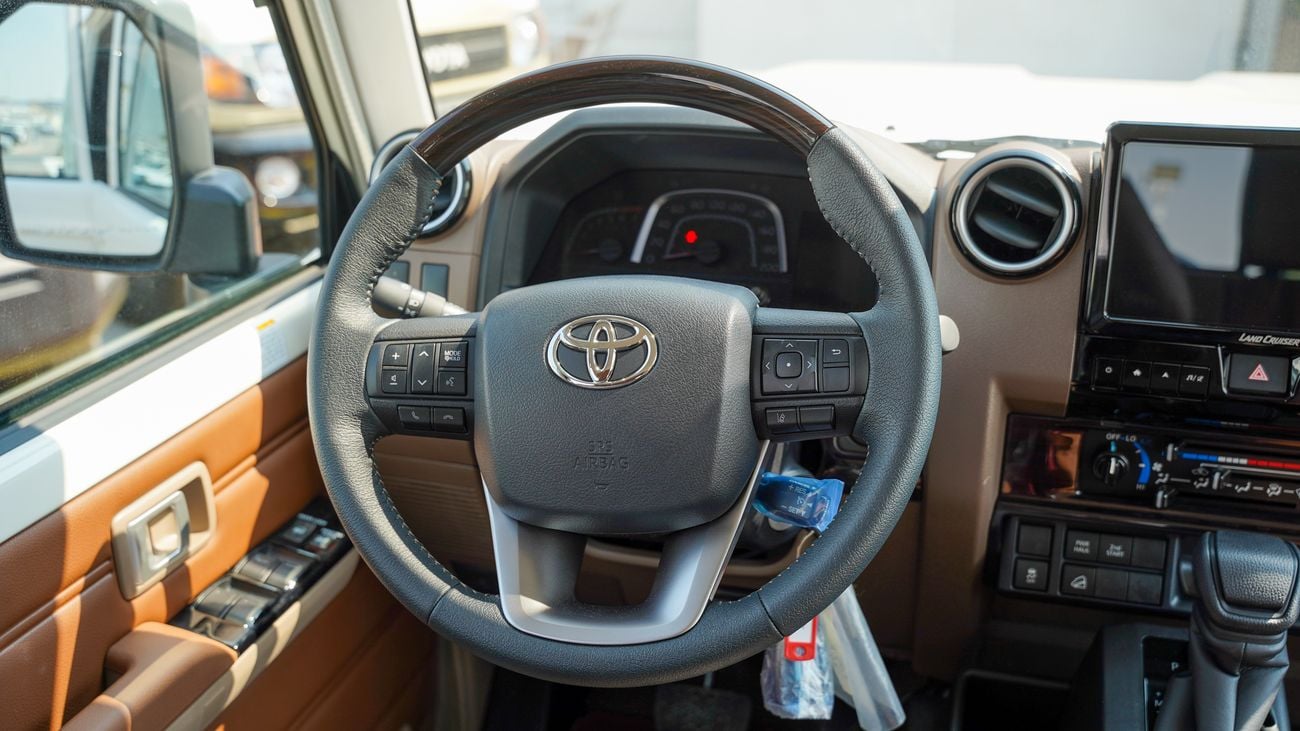 Toyota Land Cruiser Pick Up