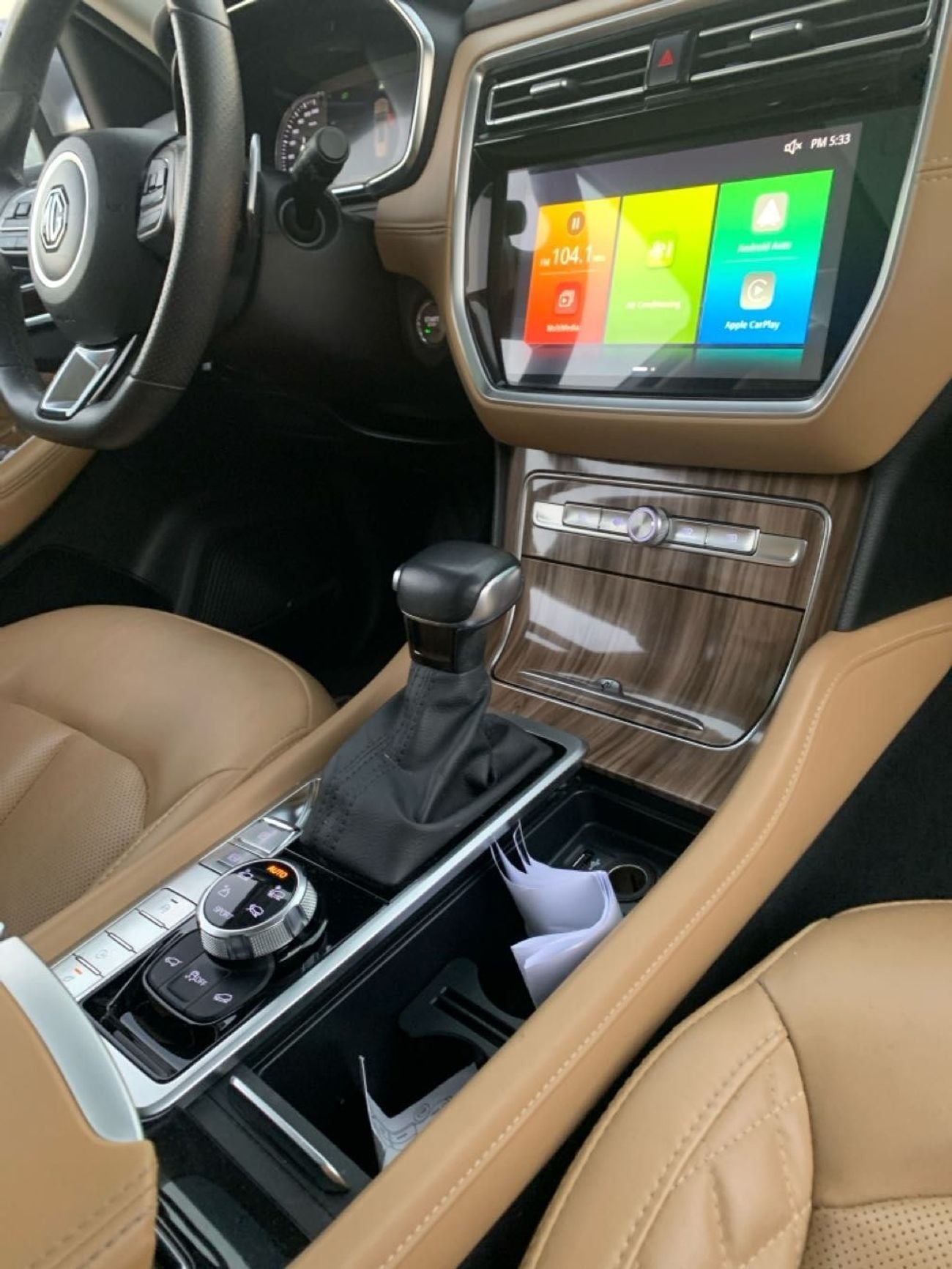 MG RX8 MG RX8 2023 LUX, from MG showroom, agency warranty