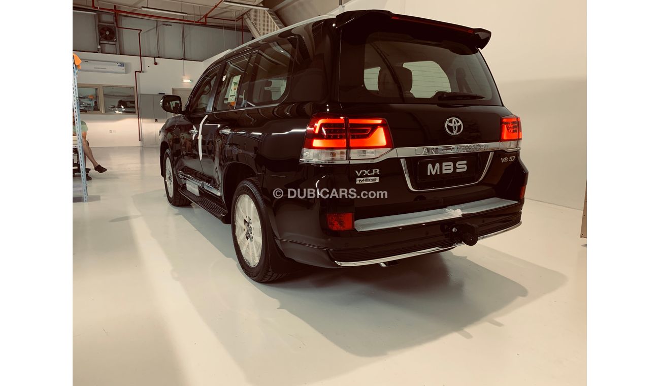 Toyota Land Cruiser VXR 5.7 MBS Autobiography Edition