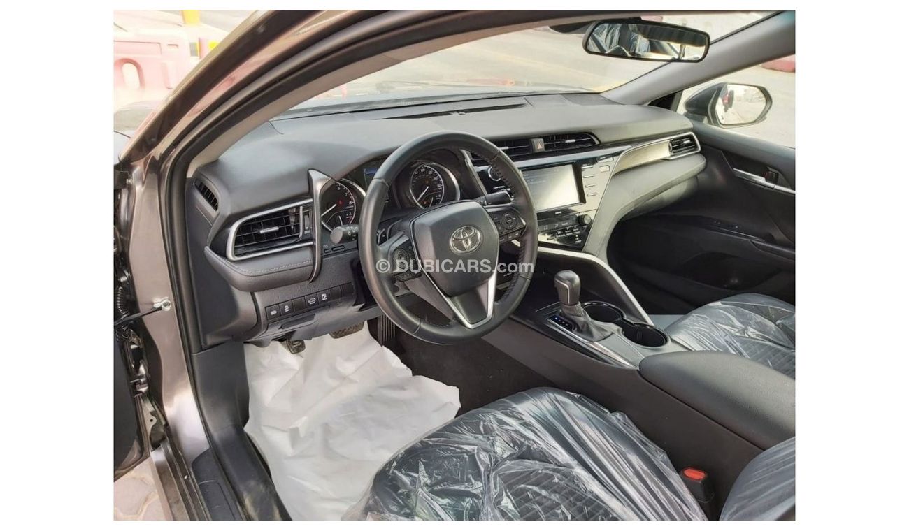 Toyota Camry SE SE SE SE 2020 Toyota Camry, Metallic Grey Color, Clean car