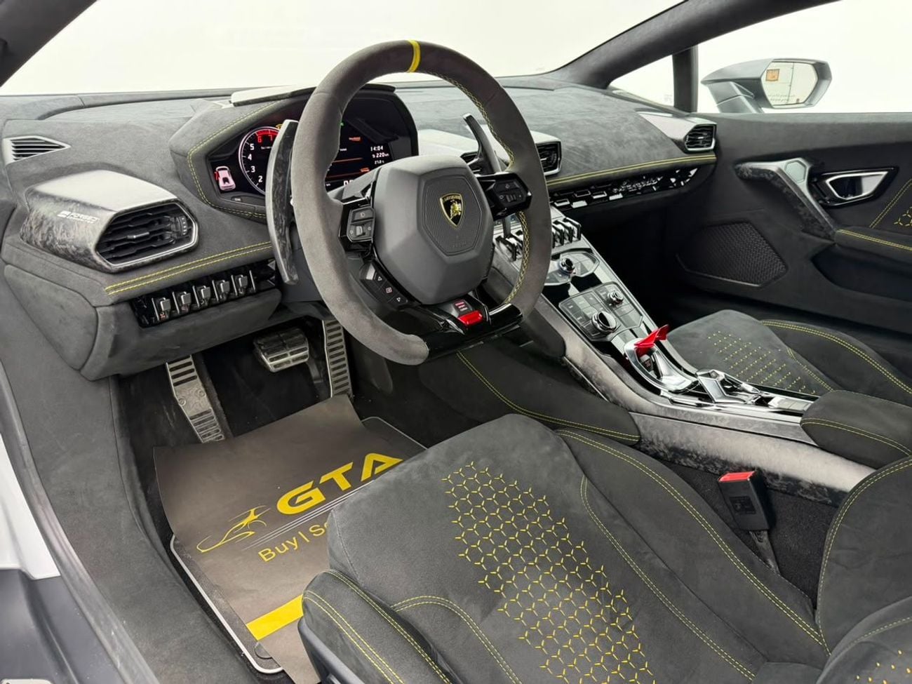 Lamborghini Huracan PERFORMANTE