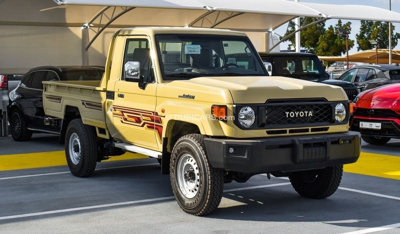 تويوتا لاند كروزر بيك آب TOYOTA LAND CRUISER | PETROL SINGLE CABIN A/T | 4.0L V6 | 2024