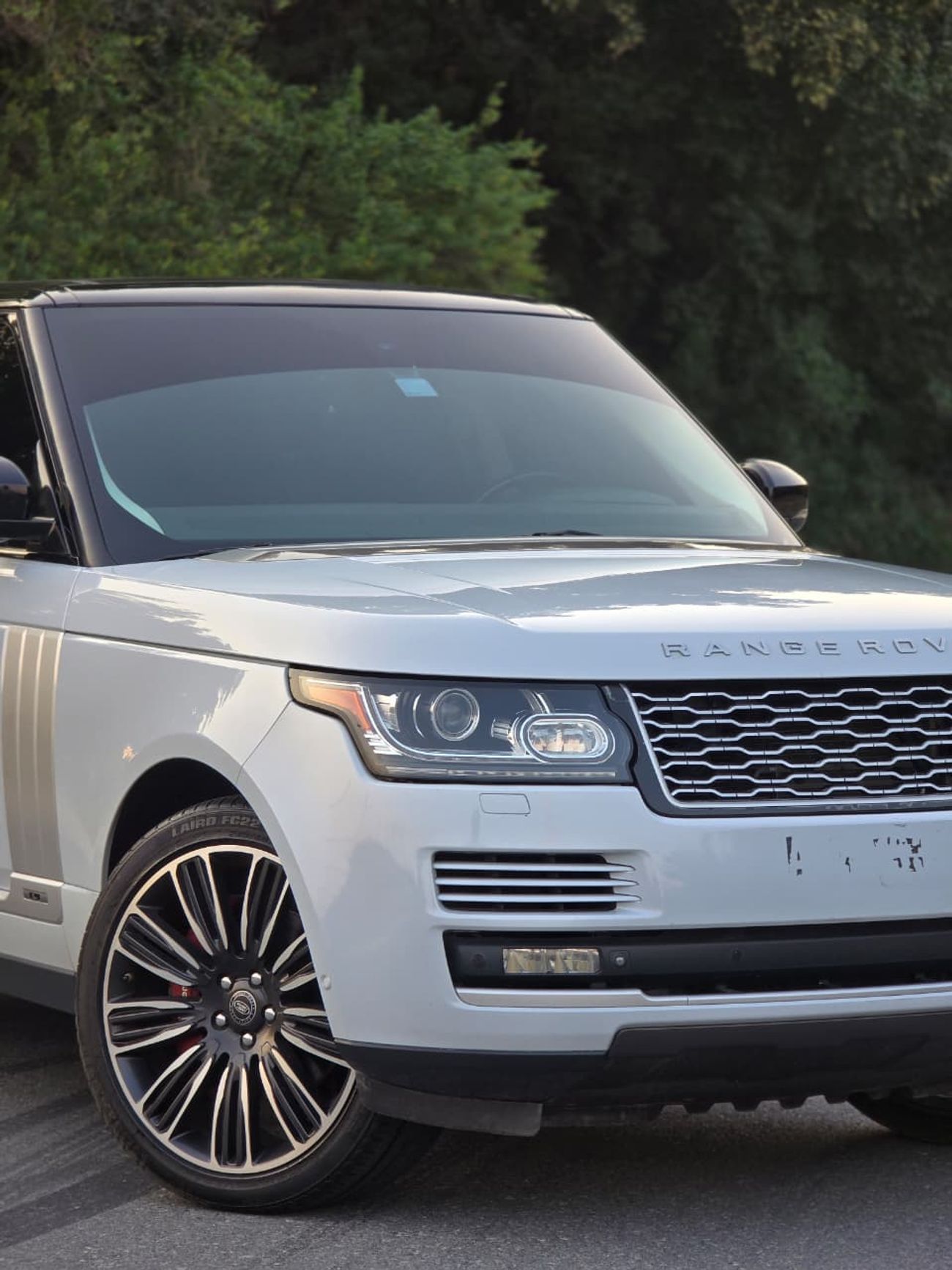 Land Rover Range Rover Supercharged 5.0L RANGE ROVER VOGUE L 2015 PERFECT CONDITION IN SIDE OUT SIDE