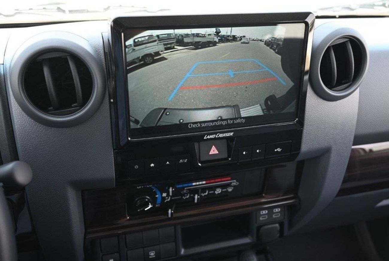 Toyota Land Cruiser 70 76 V6 4.0L Petrol 4WD Manual