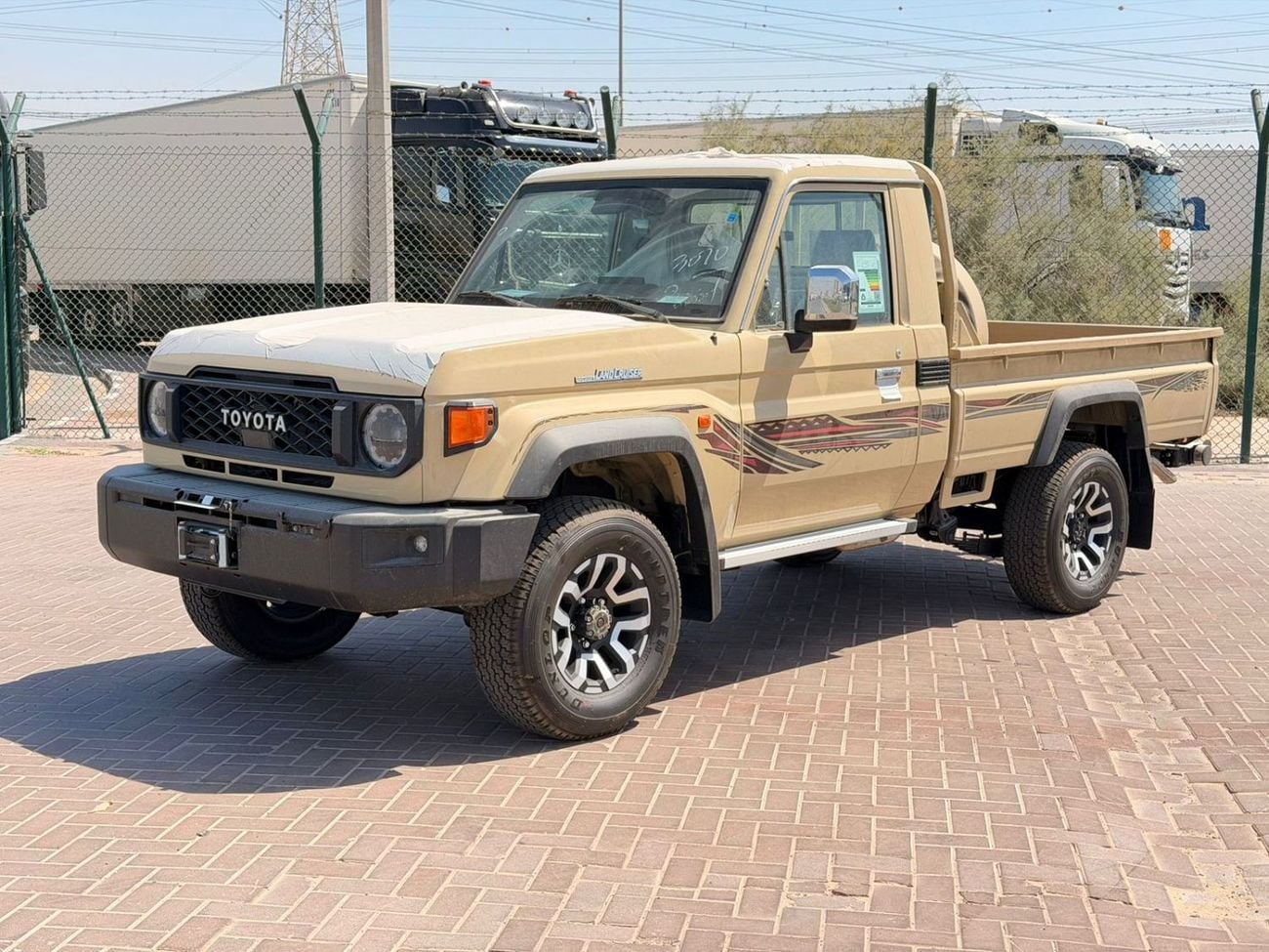 Toyota Land Cruiser Pick Up Toyota pickup LC 79 SINGLE Petrol 4,0L Model 2026  Saudi spec