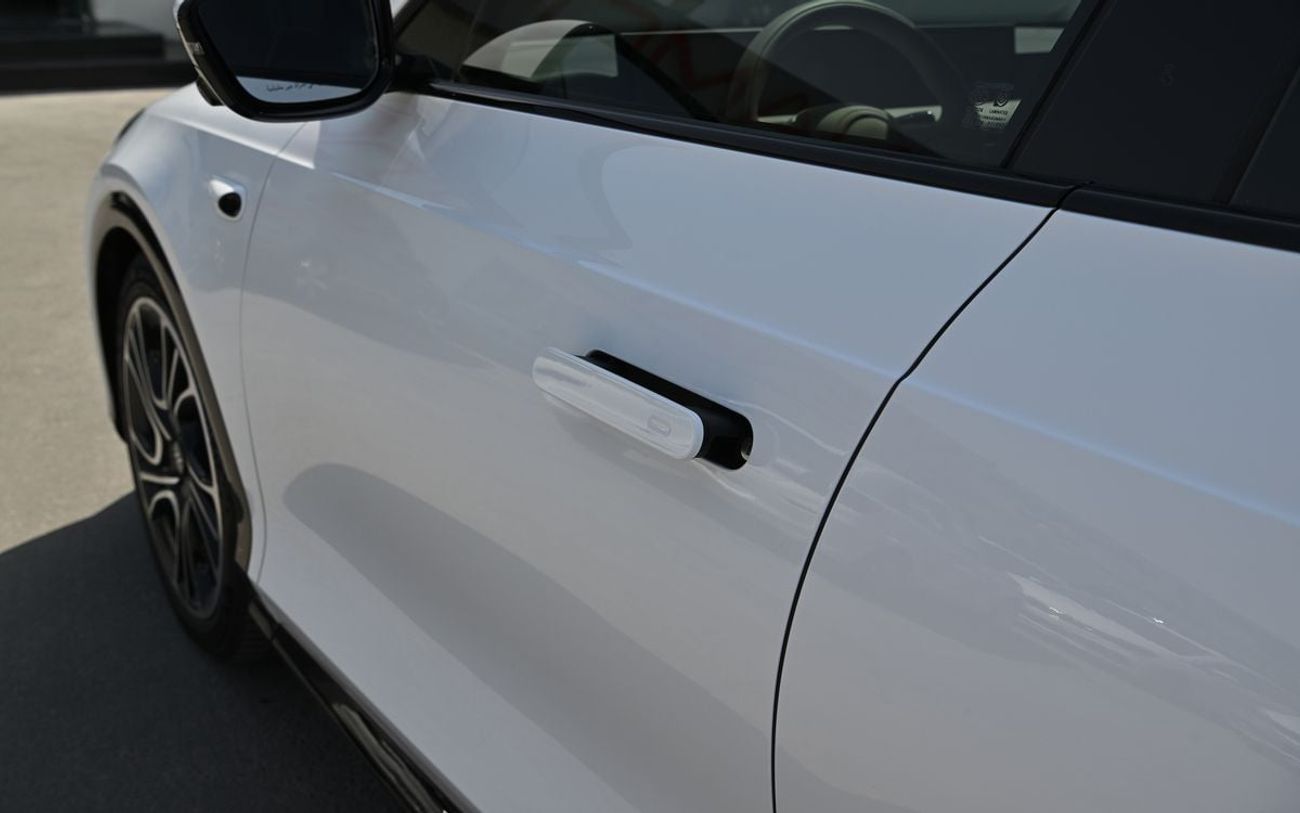 IM Motors LS7 IM LS7 Luxury