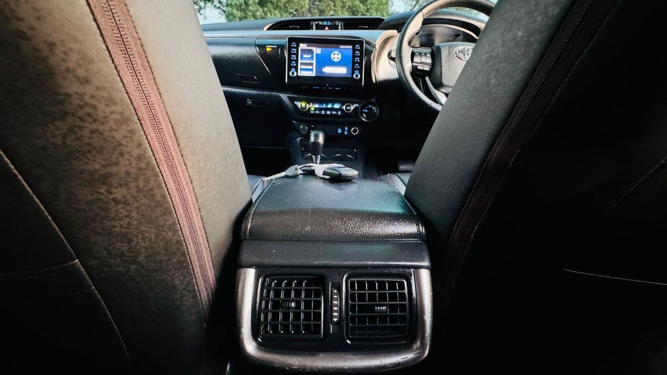 Toyota Hilux GR SPORTS KIT INSTALLED | ROOF MOUNTED LED LIGHTS | RHD | 2.8L DIESEL | 2021 | PREMIUM CONDITION